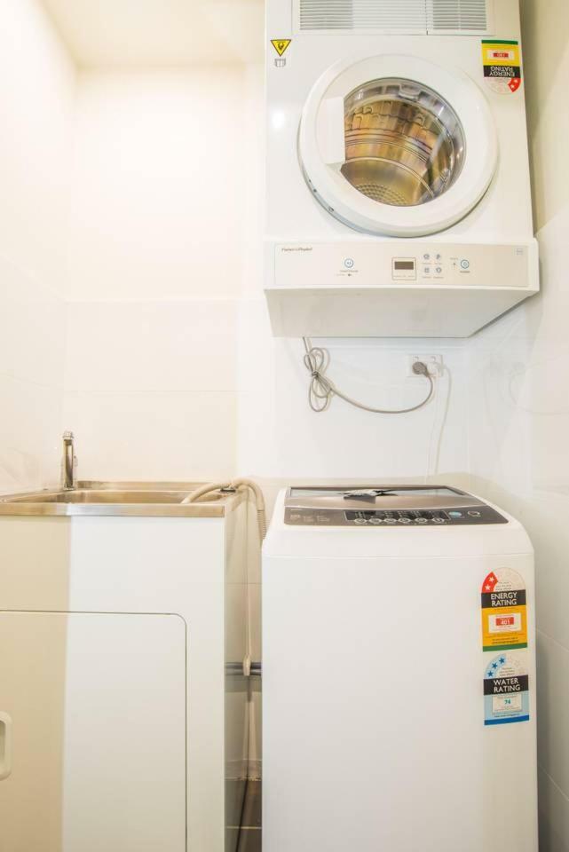 Cozy One Bed Apt Closes To Airport In Arncliffe Sydney Luaran gambar